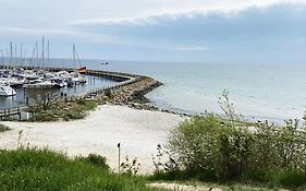 Dock One - Groemitz
